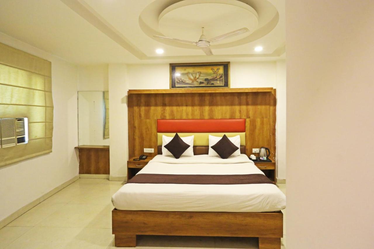 Hotel Sm Suits Near Delhi Airport-Unit By Grand Urban Luxury Νέο Δελχί Εξωτερικό φωτογραφία