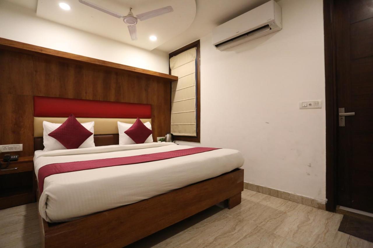 Hotel Sm Suits Near Delhi Airport-Unit By Grand Urban Luxury Νέο Δελχί Εξωτερικό φωτογραφία