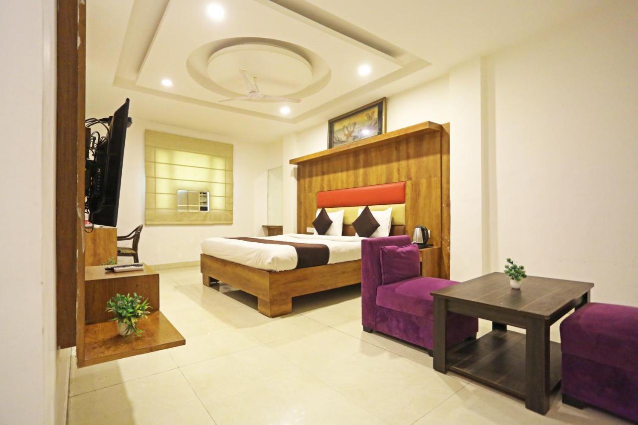 Hotel Sm Suits Near Delhi Airport-Unit By Grand Urban Luxury Νέο Δελχί Εξωτερικό φωτογραφία