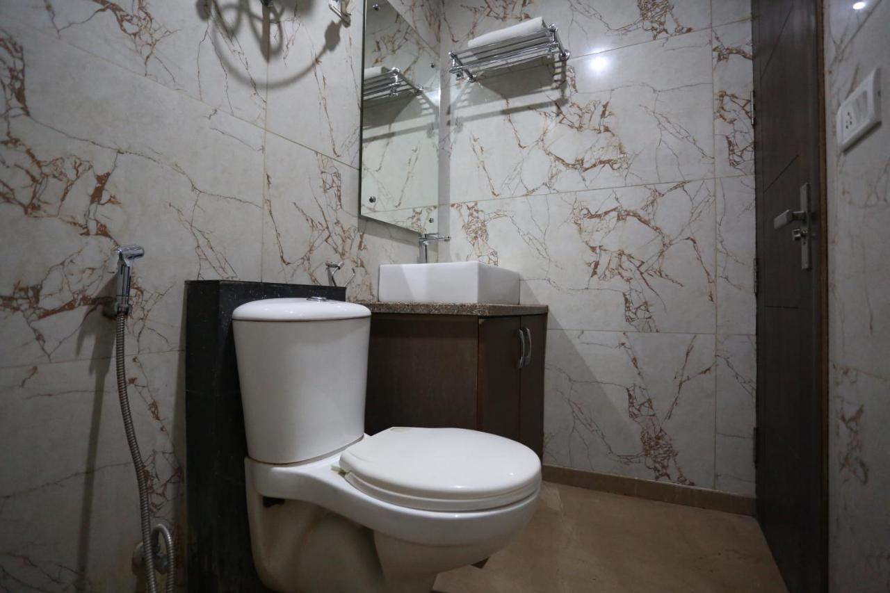 Hotel Sm Suits Near Delhi Airport-Unit By Grand Urban Luxury Νέο Δελχί Εξωτερικό φωτογραφία