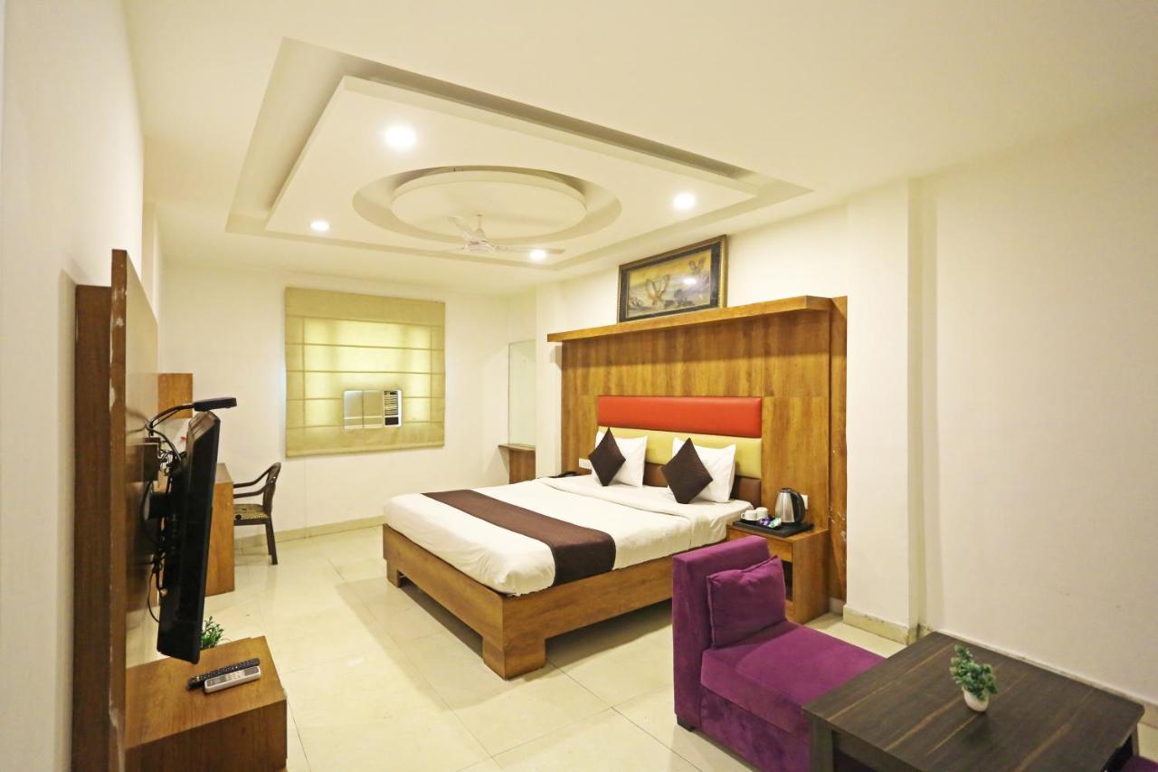 Hotel Sm Suits Near Delhi Airport-Unit By Grand Urban Luxury Νέο Δελχί Εξωτερικό φωτογραφία