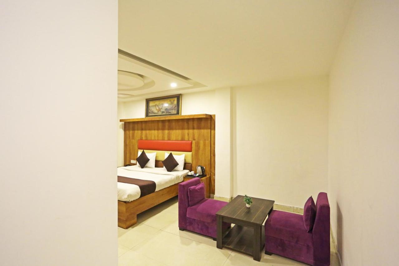Hotel Sm Suits Near Delhi Airport-Unit By Grand Urban Luxury Νέο Δελχί Εξωτερικό φωτογραφία